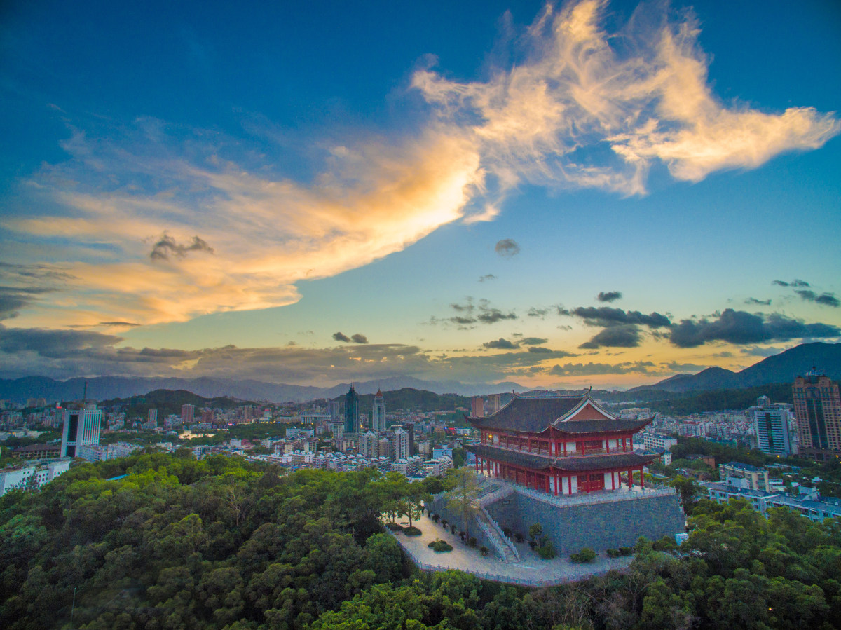 焦距: 20 金龙当空 2016-03-30skypixel use only 福州屏山镇海楼黄昏