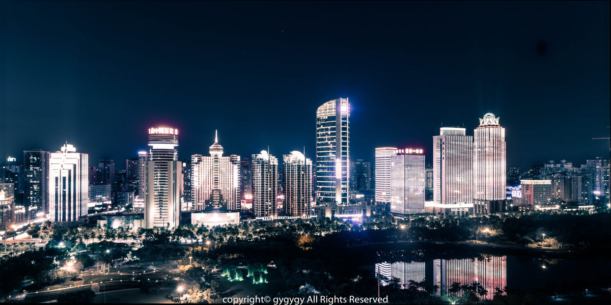 海口夜景.jpg