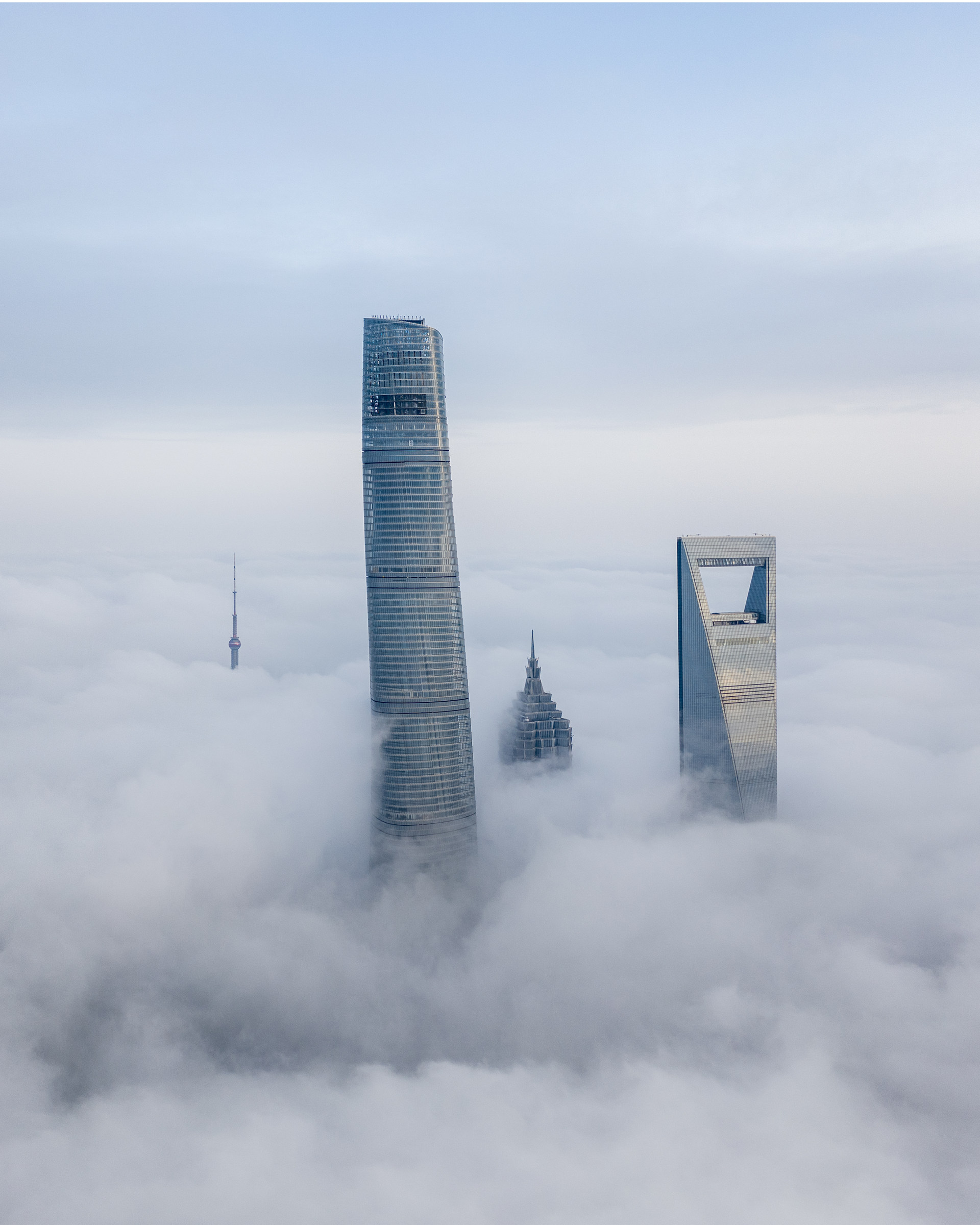 陆家嘴平流雾 | lujiazui low clouds