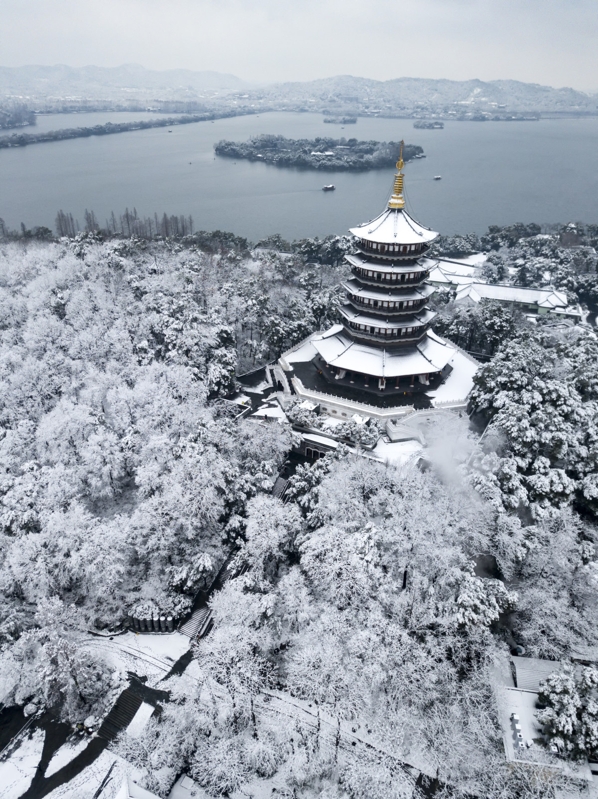 西湖·雪 雷峰塔