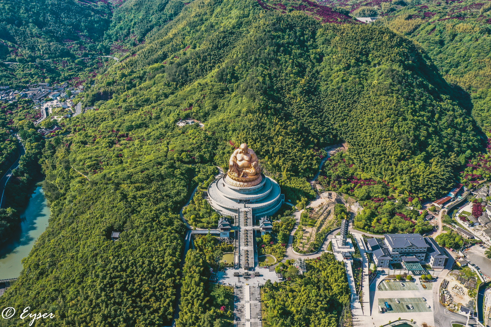 雪窦山大佛