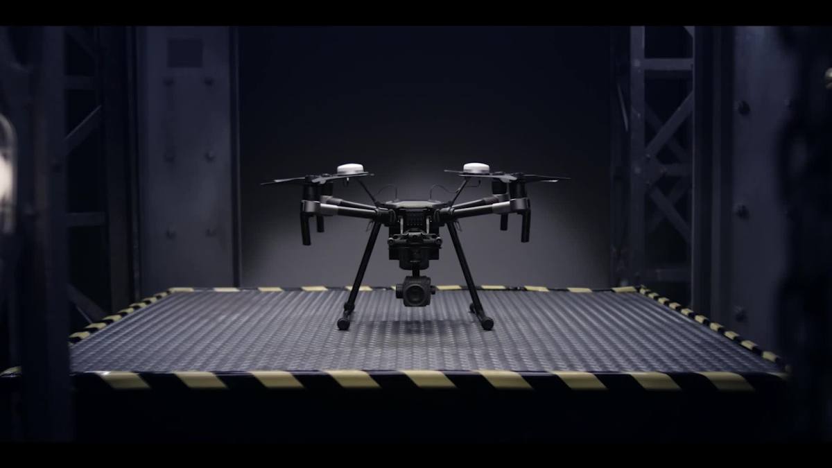 dji m210 - 上方シングルジンバルの搭载方法