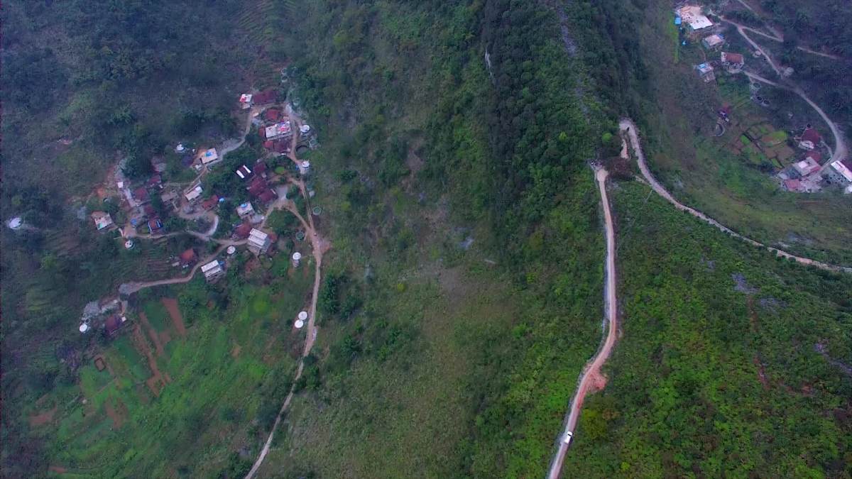 七百弄,是说有700户住在山坳里瑶族人家.