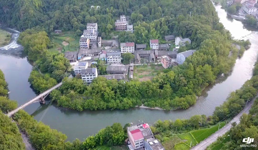 永嘉岩坦白岩村航拍