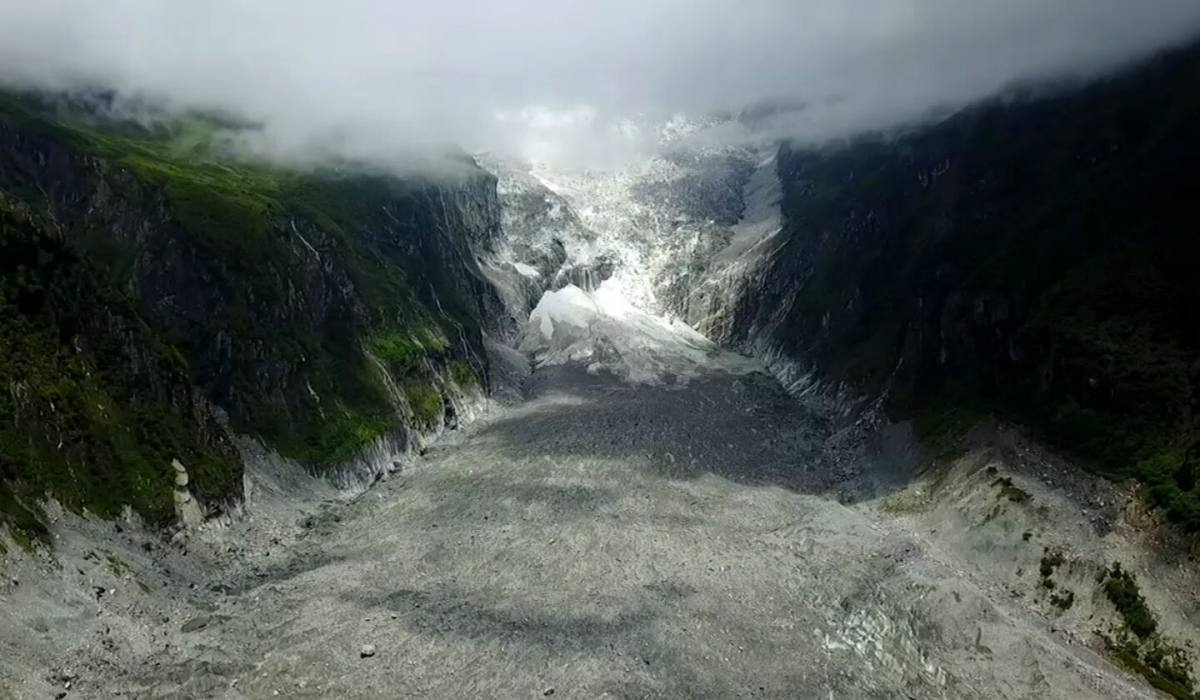 海螺沟一号冰川…贡嘎神山