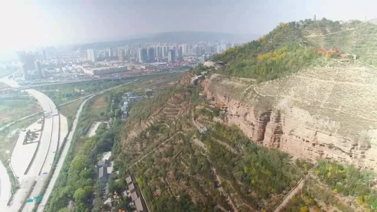 10.8西宁北山土楼观美景