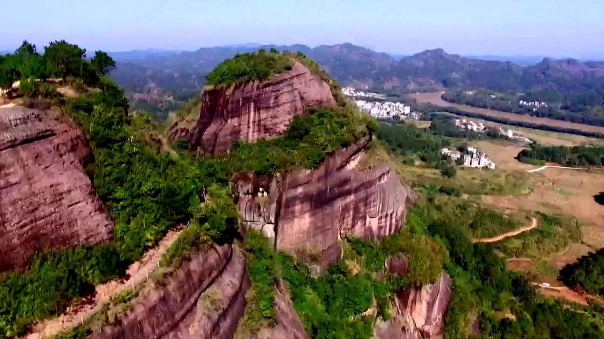 家乡风景石表山