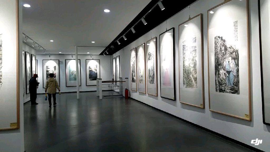 酒窖艺术展览馆