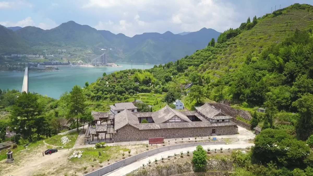 厚德载物·耿直磊落——青田县北山镇吴氏大宗祠