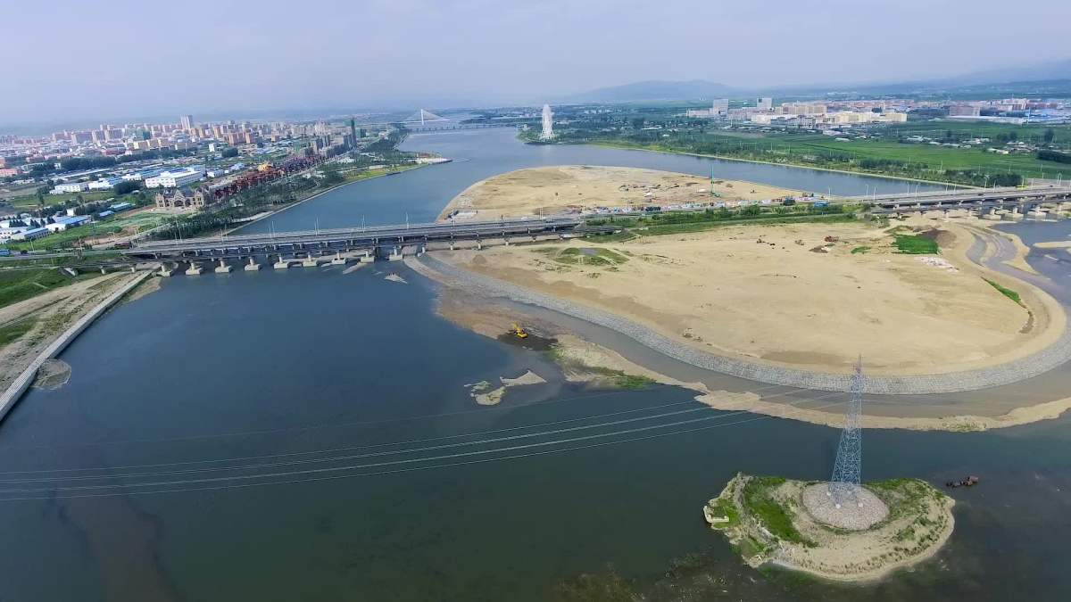 珲春河航拍