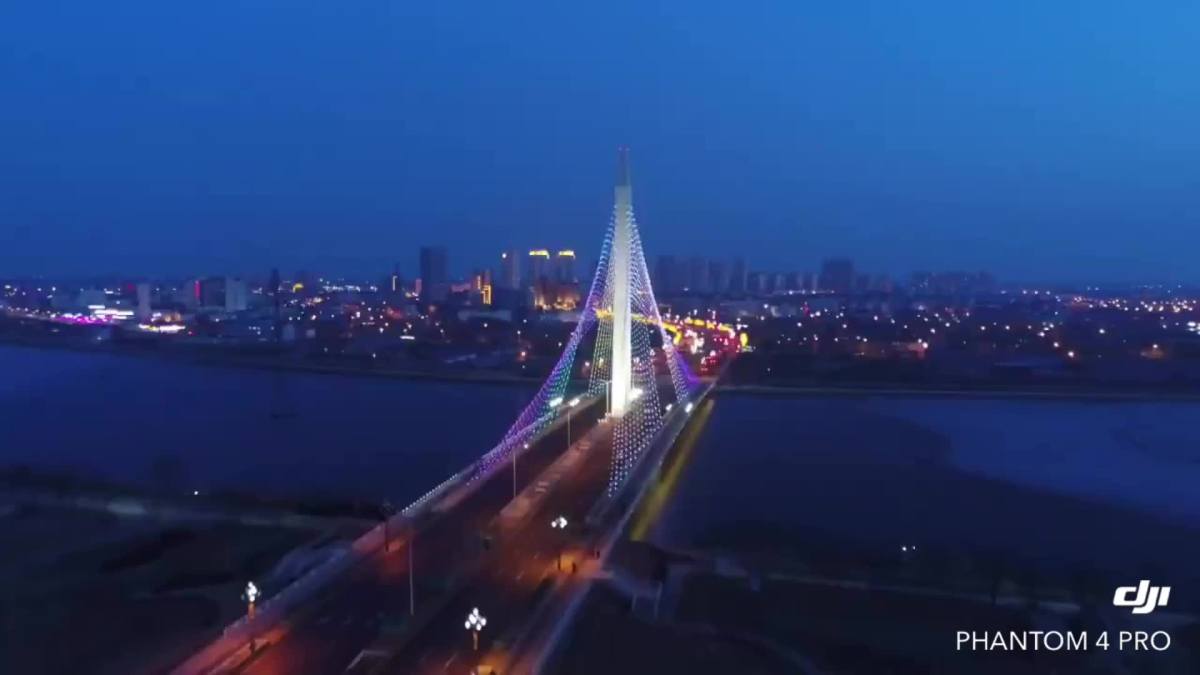 光明桥夜景