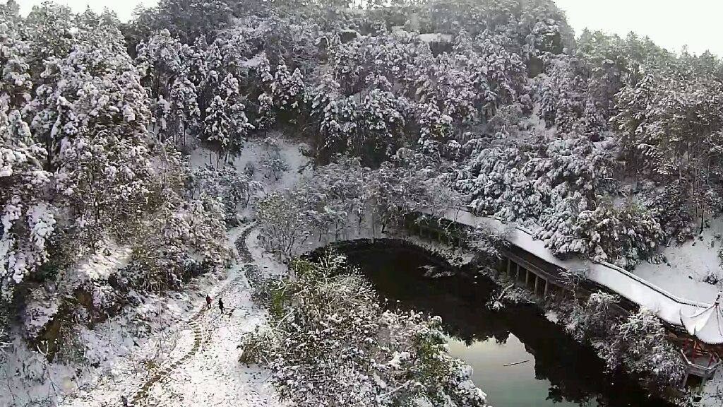 2016连界船石湖雪景