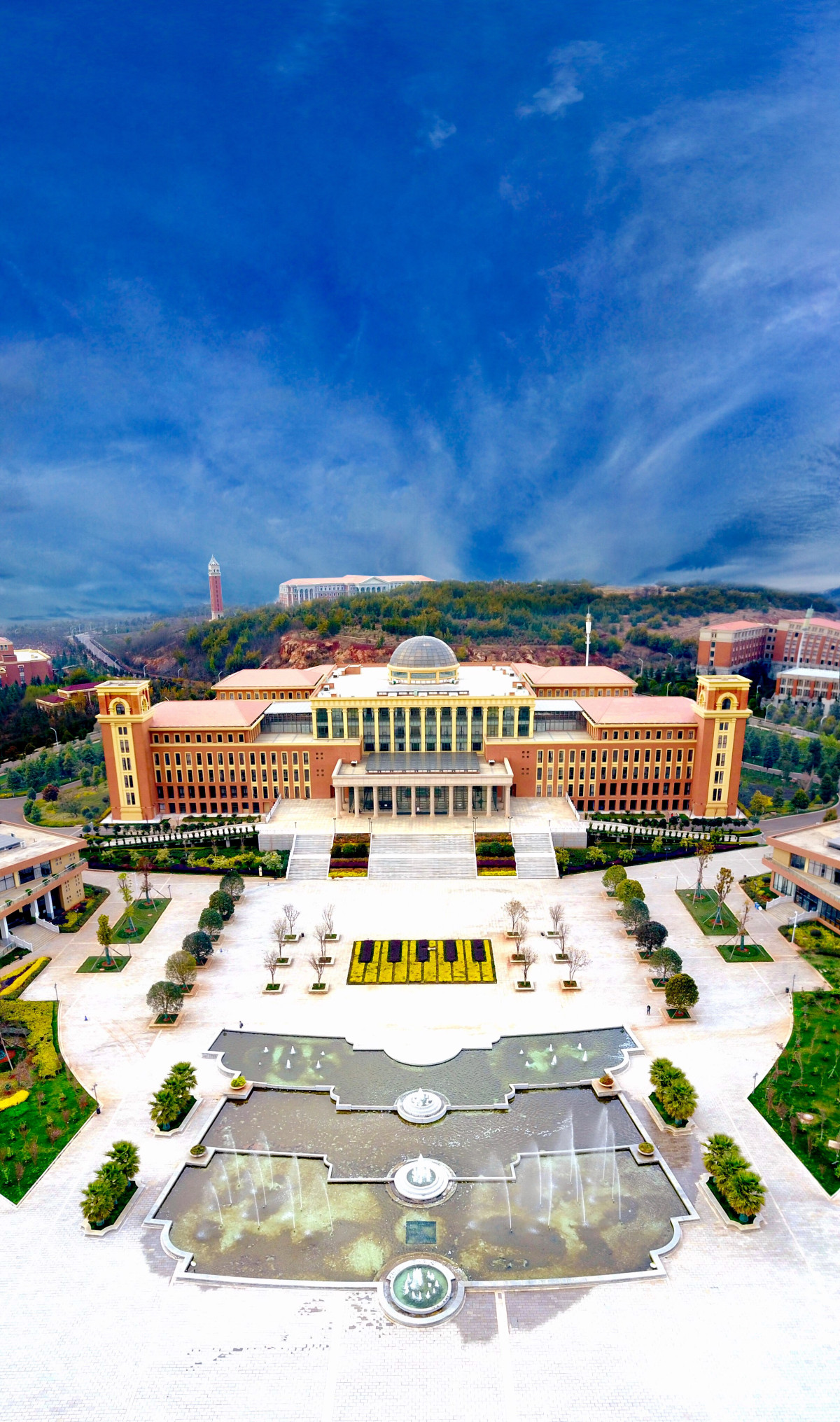 云南大学图书馆