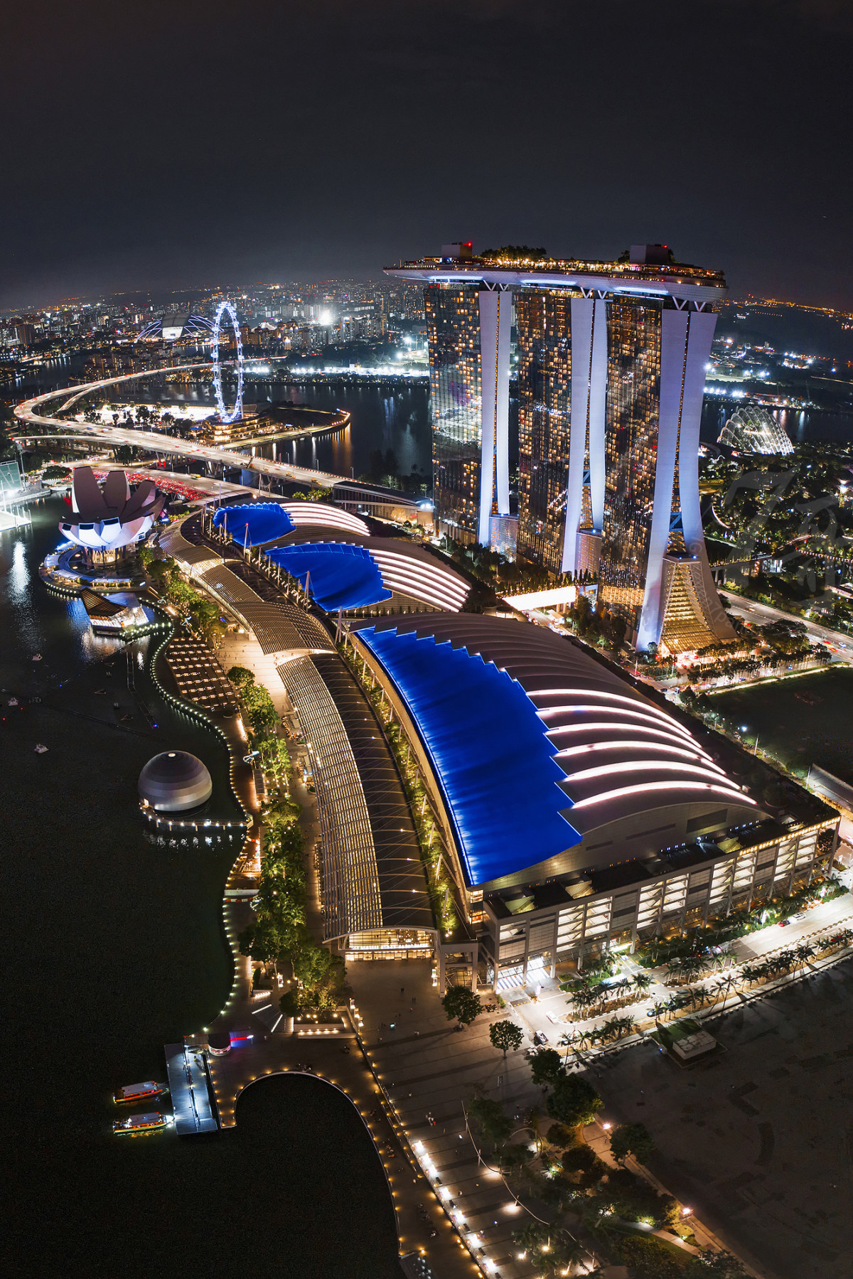 新加坡城市天际线夜景by 你七哥 Skypixel