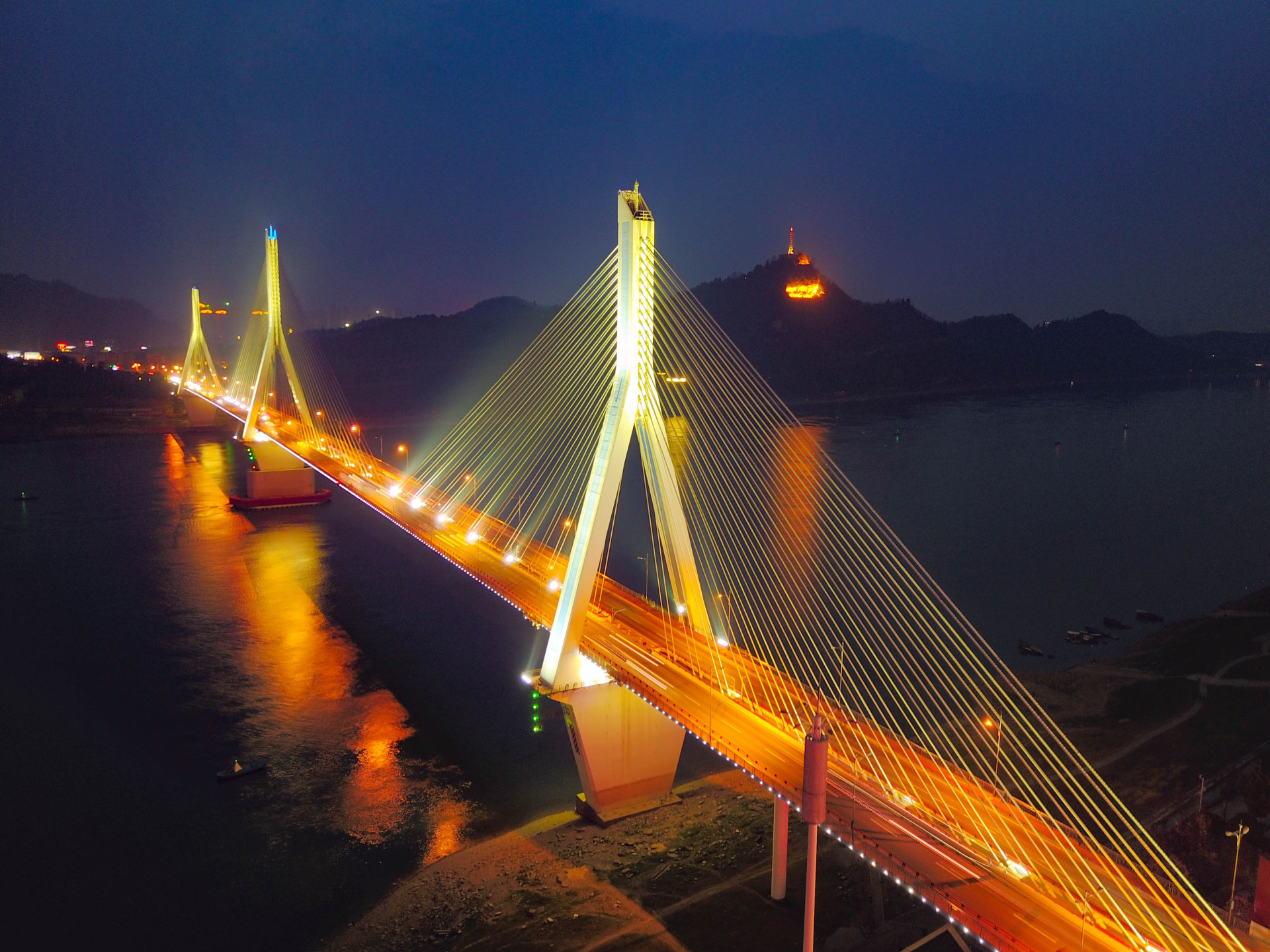 宜昌夷陵长江大桥图片图片