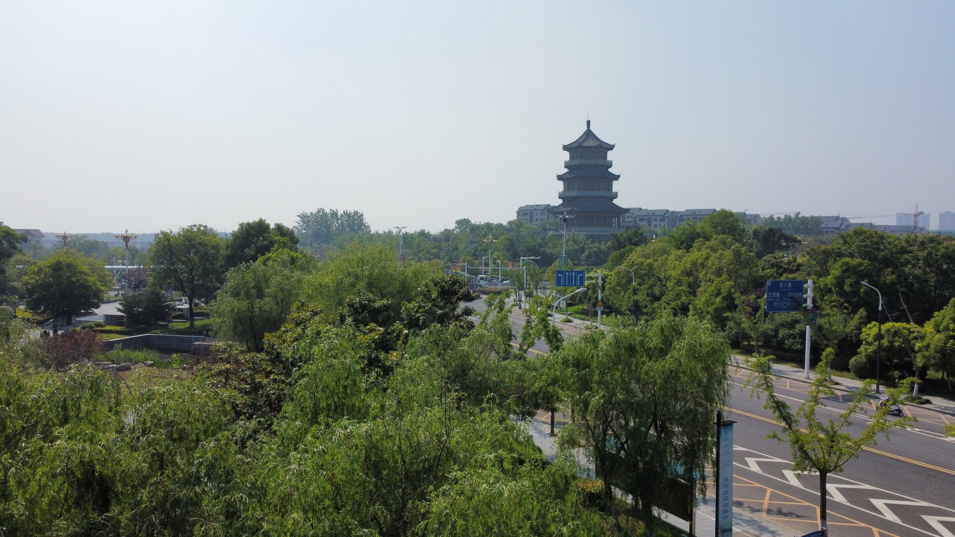 古城墙遗址公园 来自 红尘有你 | 天空之城