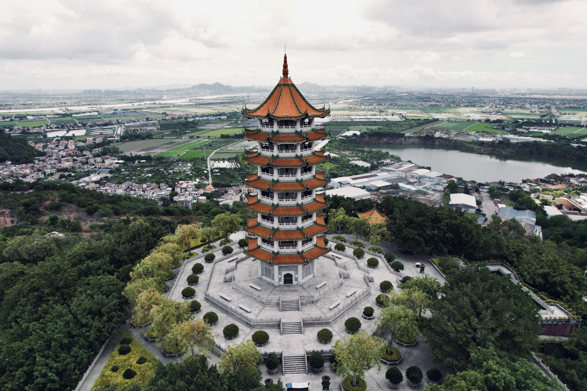 十八罗汉山森林公园