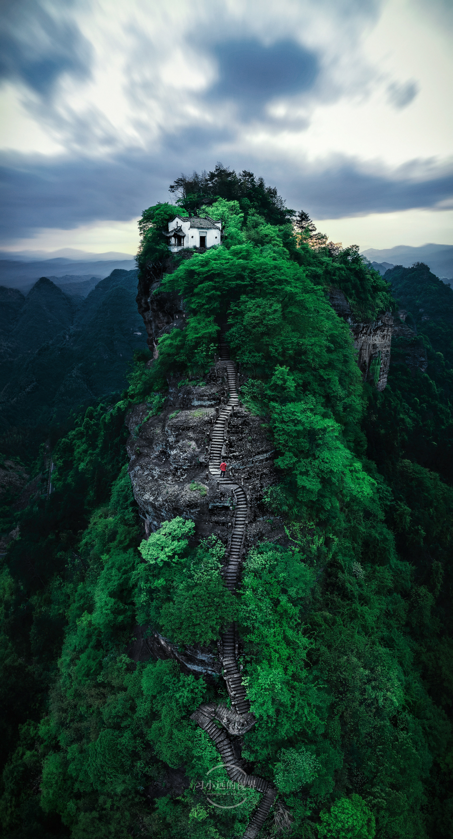 险峰图片图片