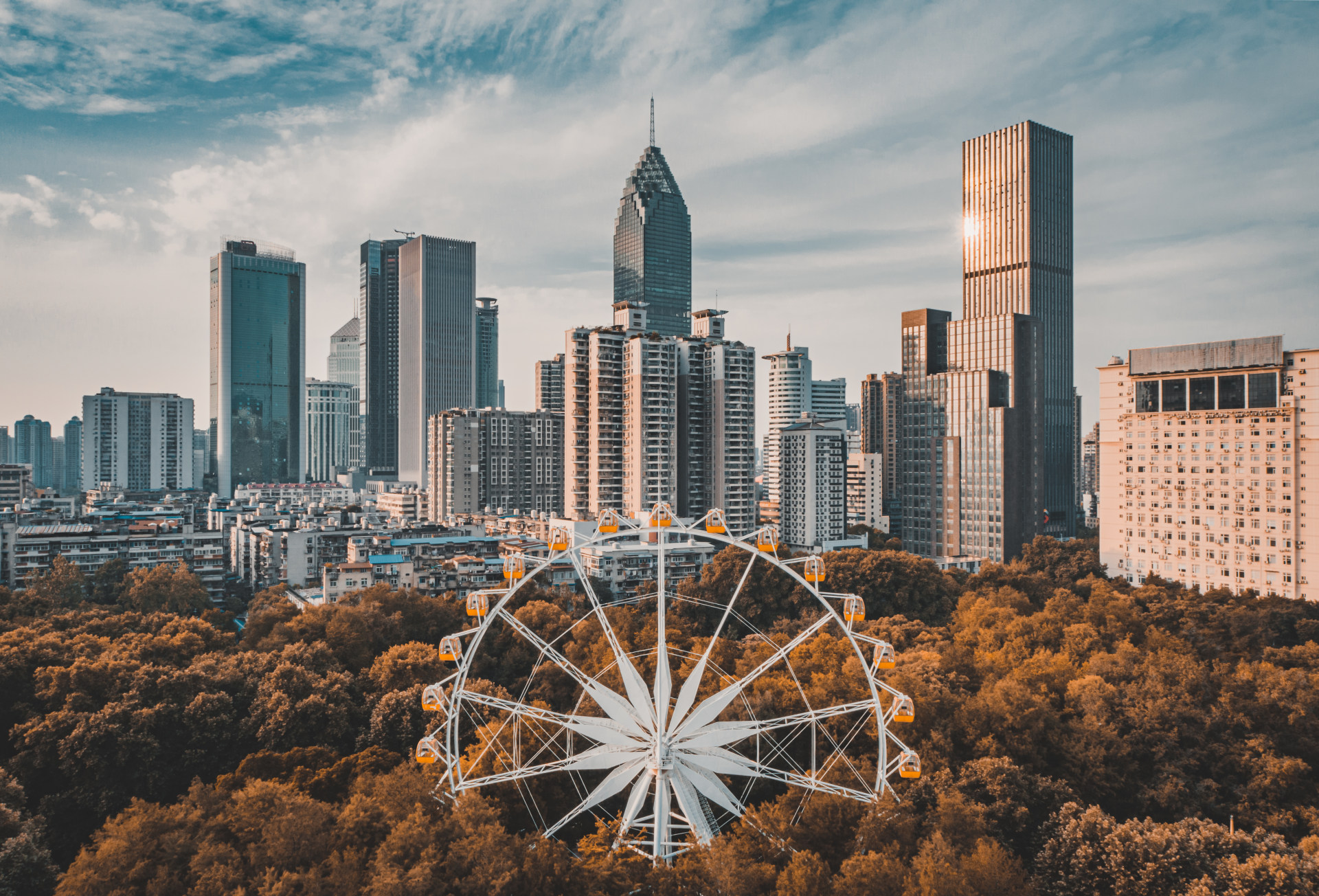 中山 来自 fly doge | 天空之城