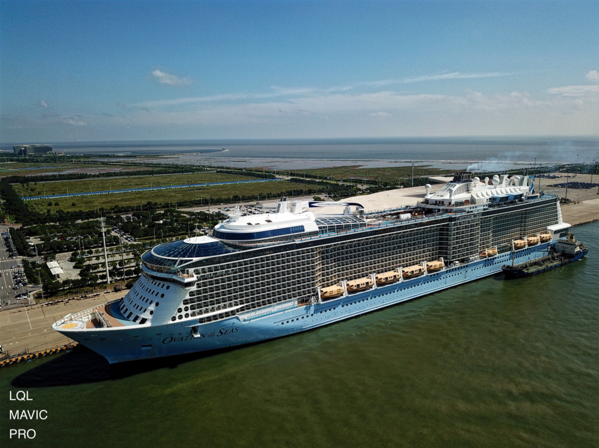 皇家加勒比海洋赞礼号邮轮