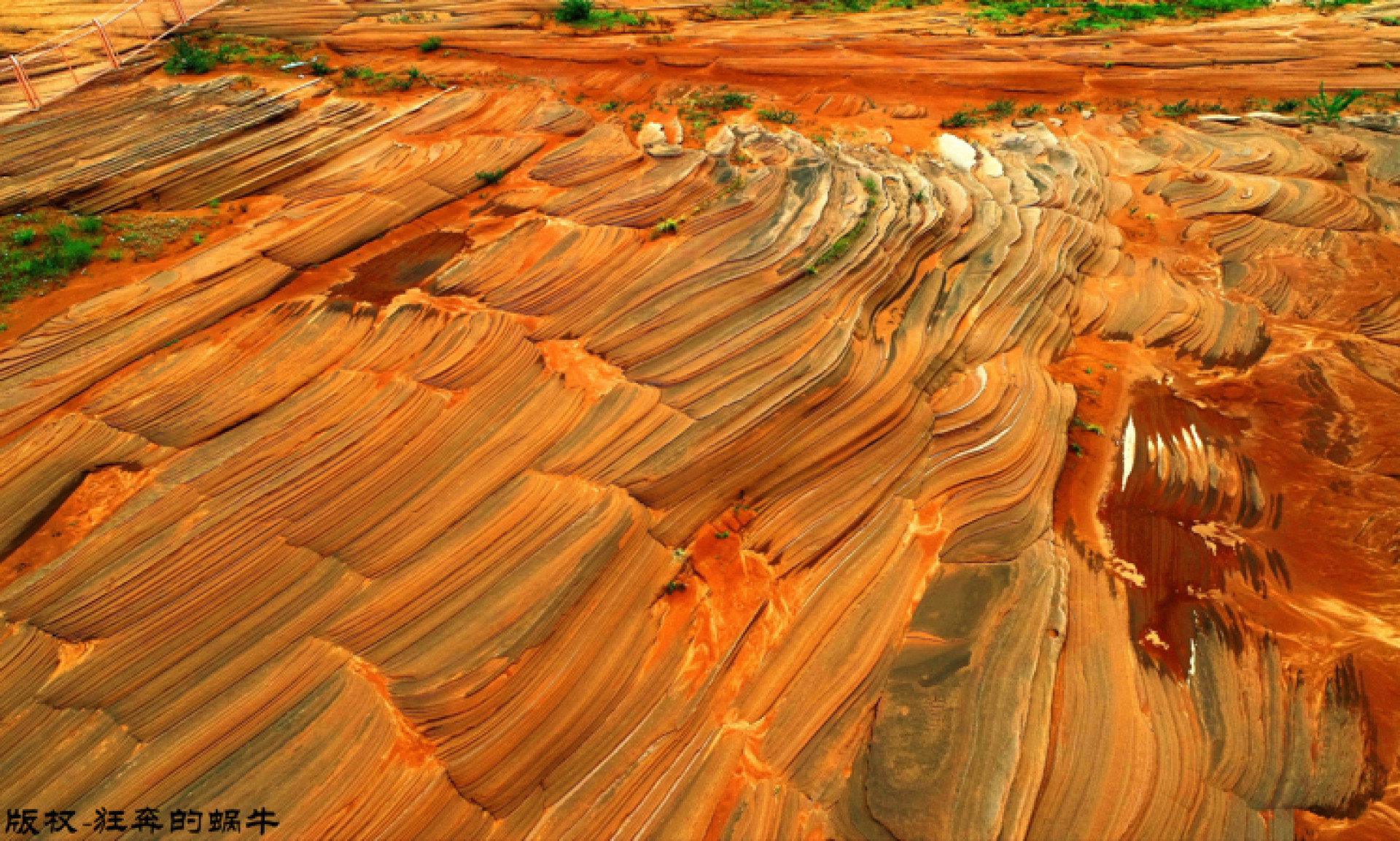 陕西-波浪谷丹霞地貌