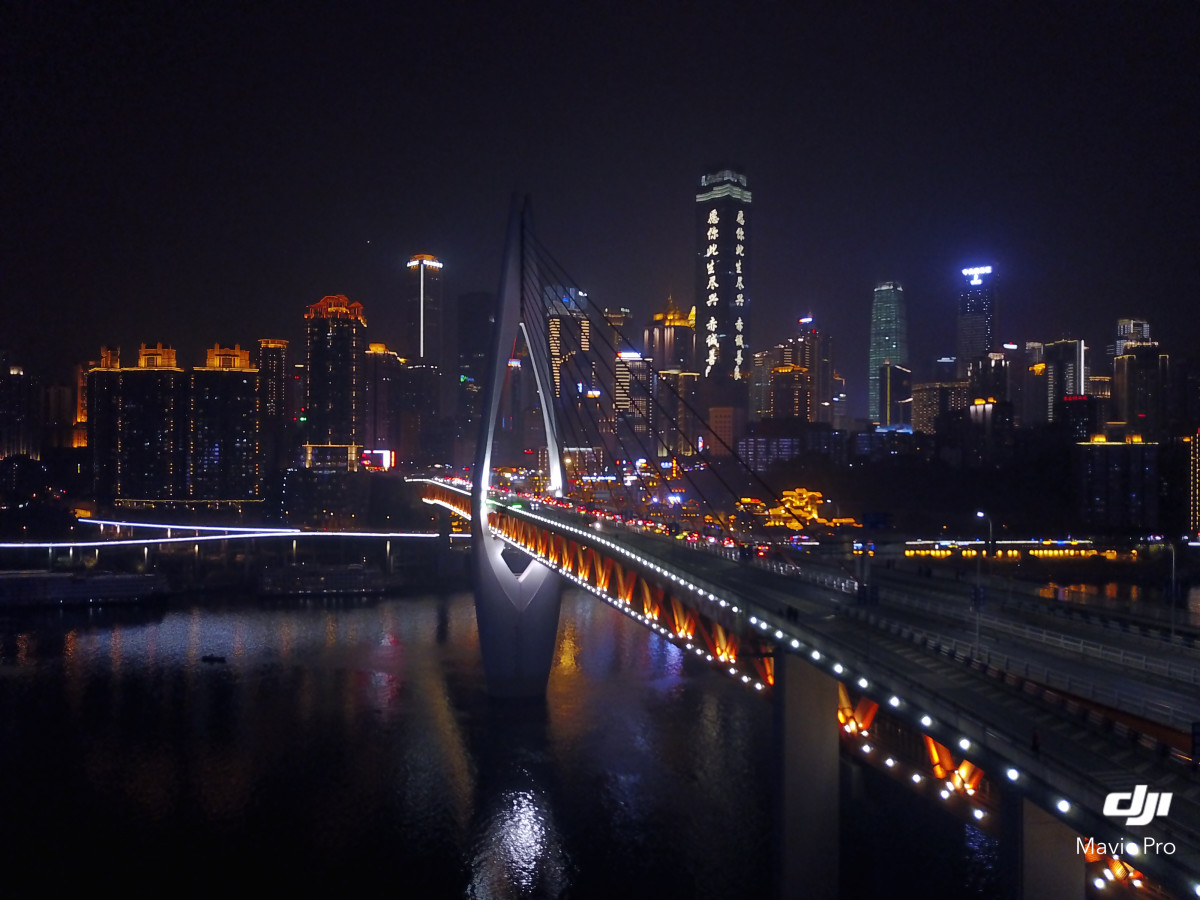 重庆千厮门大桥夜拍