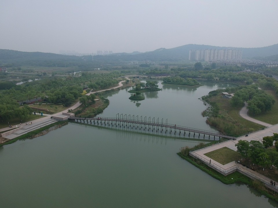 看看那里不同的风景4设备:spark拍摄参数2018-5-23河流江阴敔山湖公园