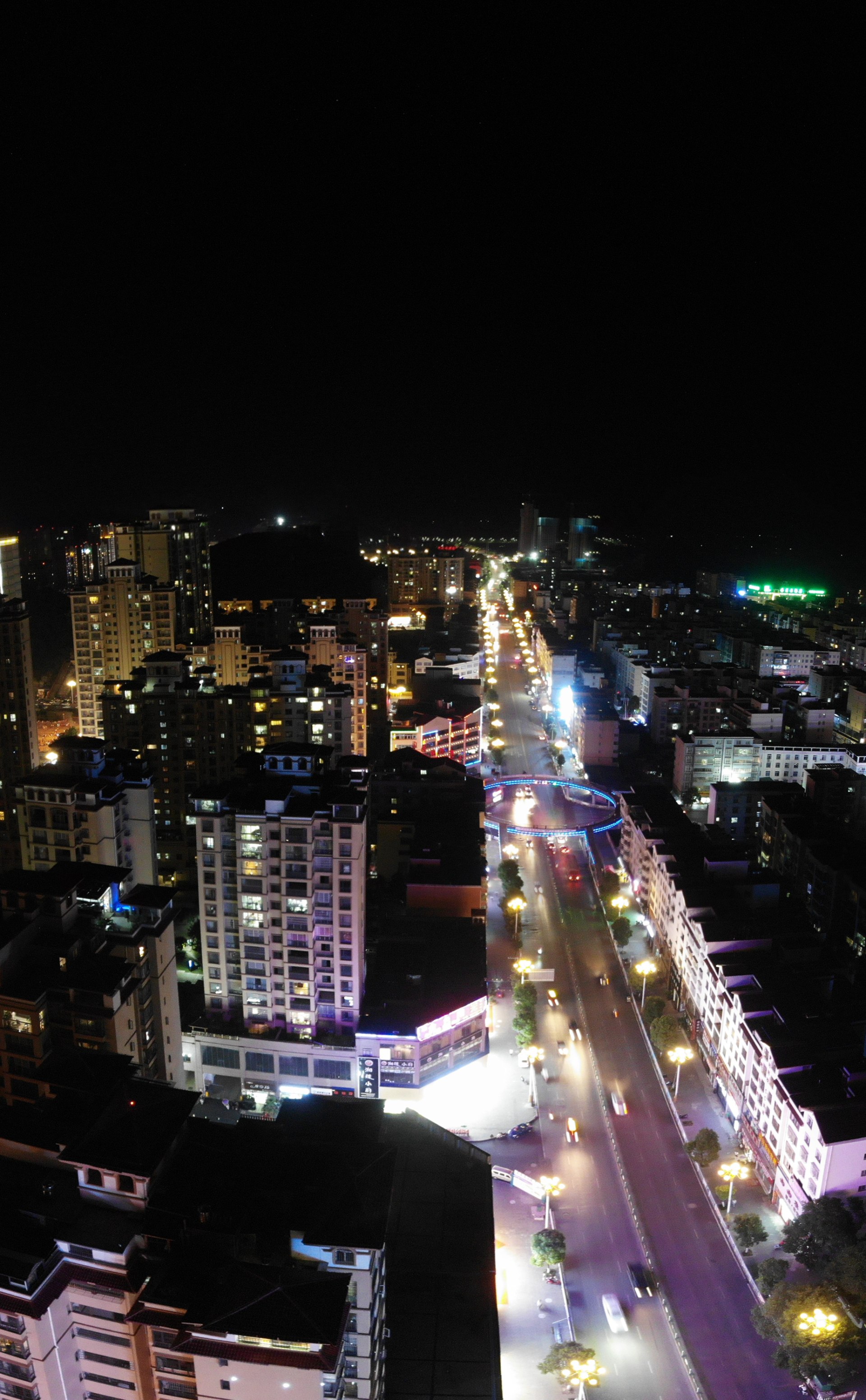 普定新城区夜景