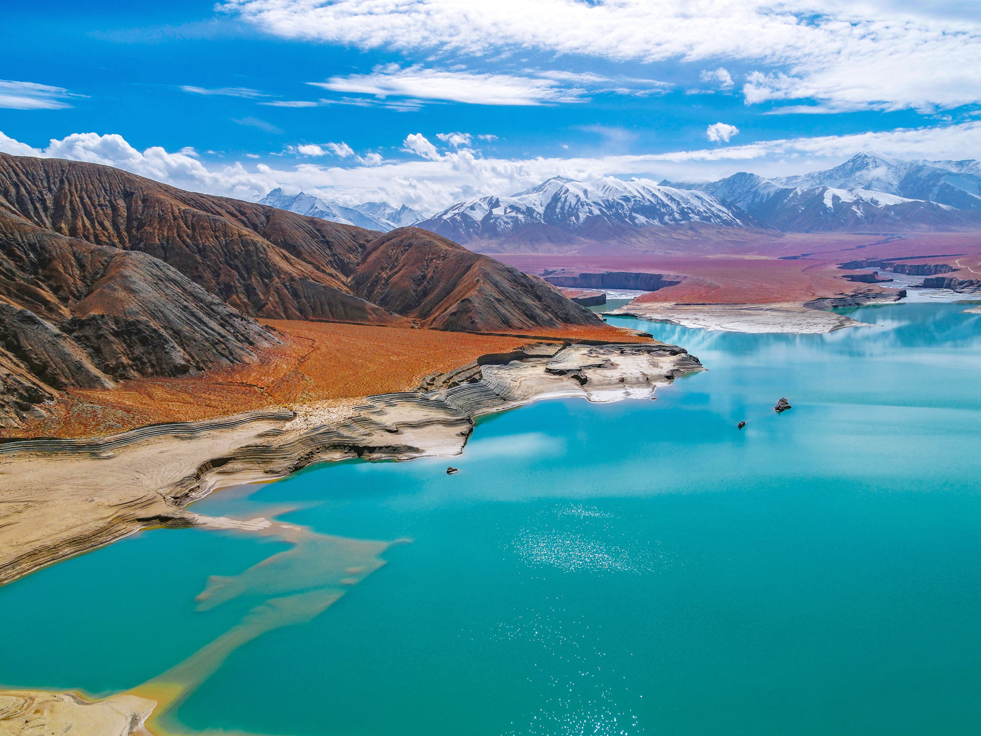 格尔木昆仑大峡谷