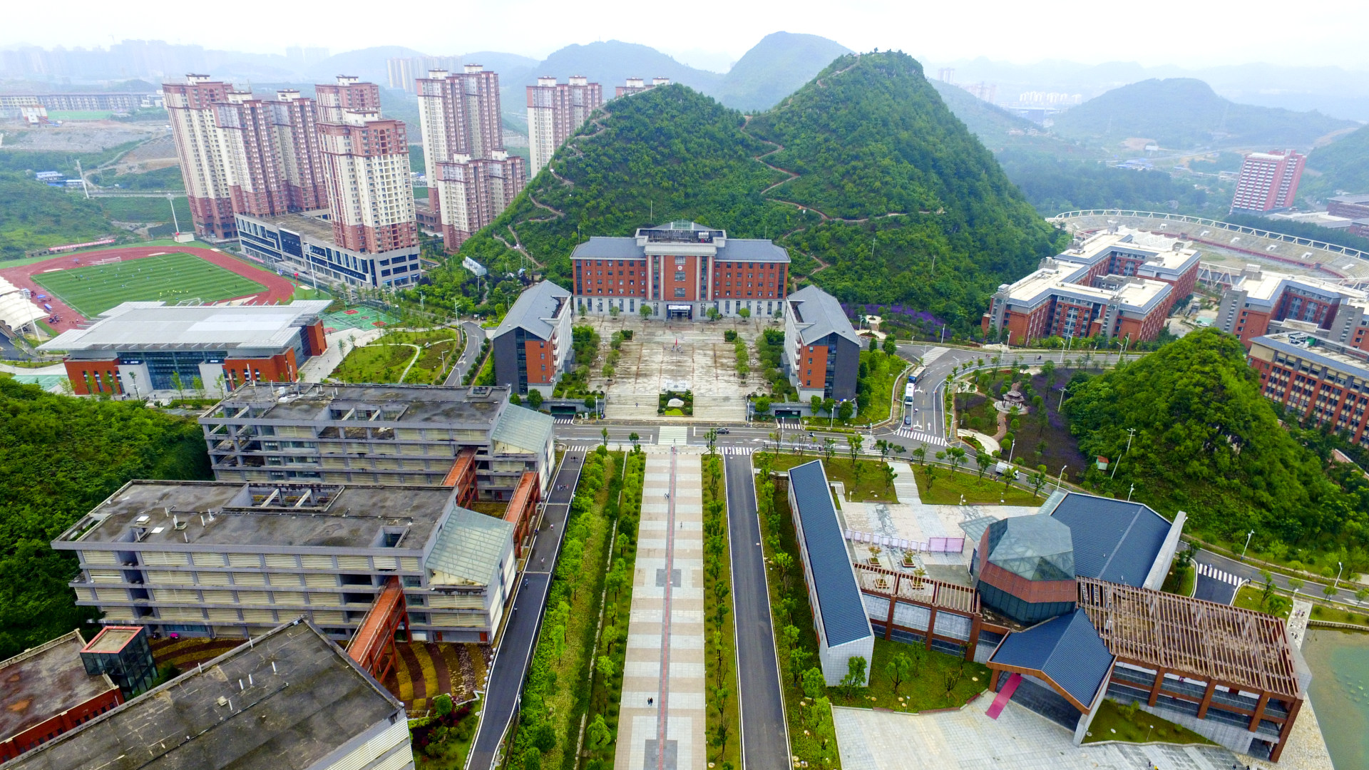 航拍贵州师范大学花溪校区