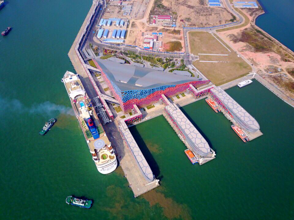 中国深圳蛇口太子湾油轮码头