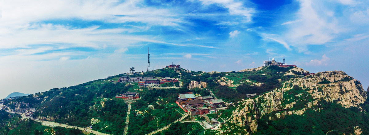 鸟瞰泰山