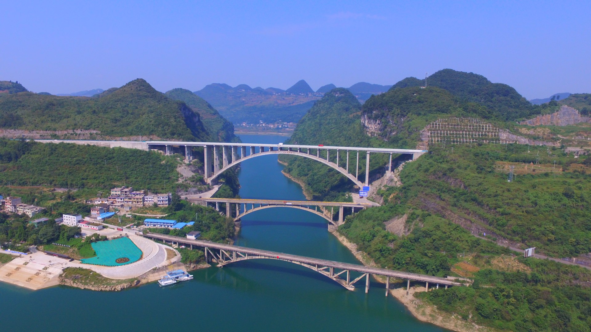 夜郎湖风景区图片