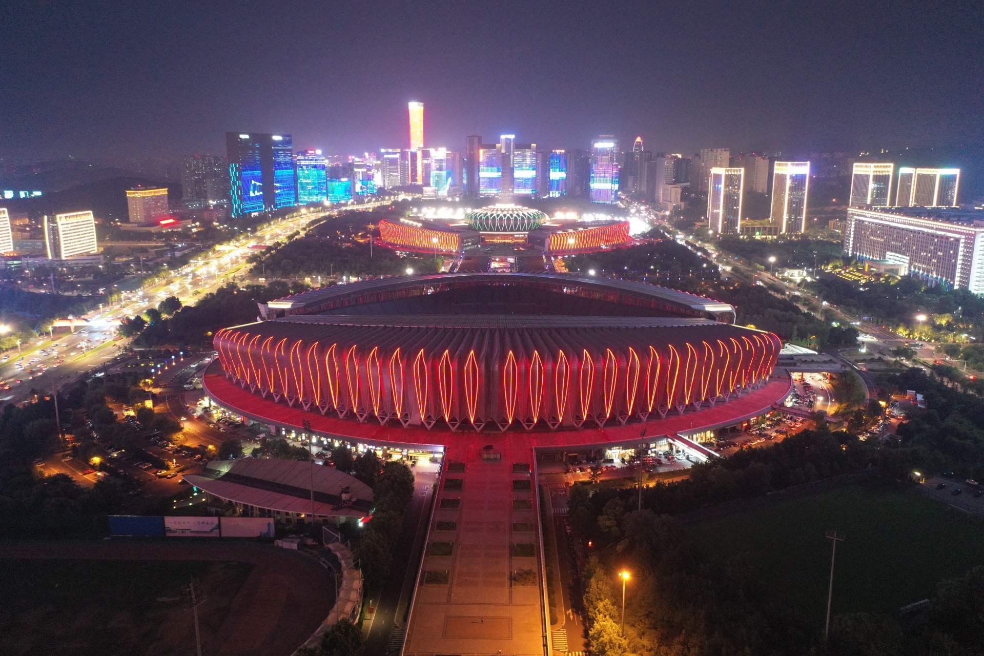 建党百年庆七一无人机拍摄济南奥体中心灯光秀