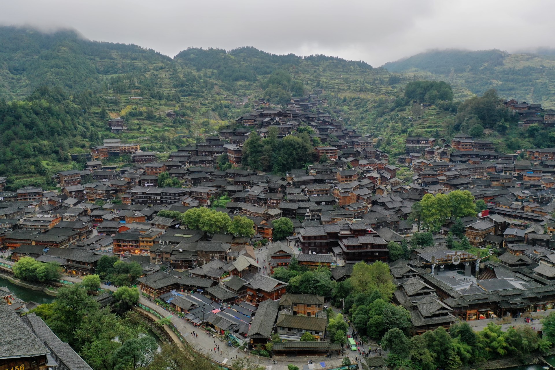 贵州苗族风情山寨 - 西江千户苗寨