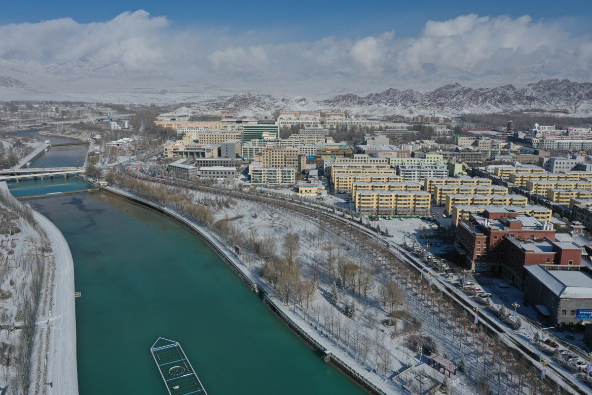 德令哈市 来自 鹰之眼-大地美景 | 天空之城