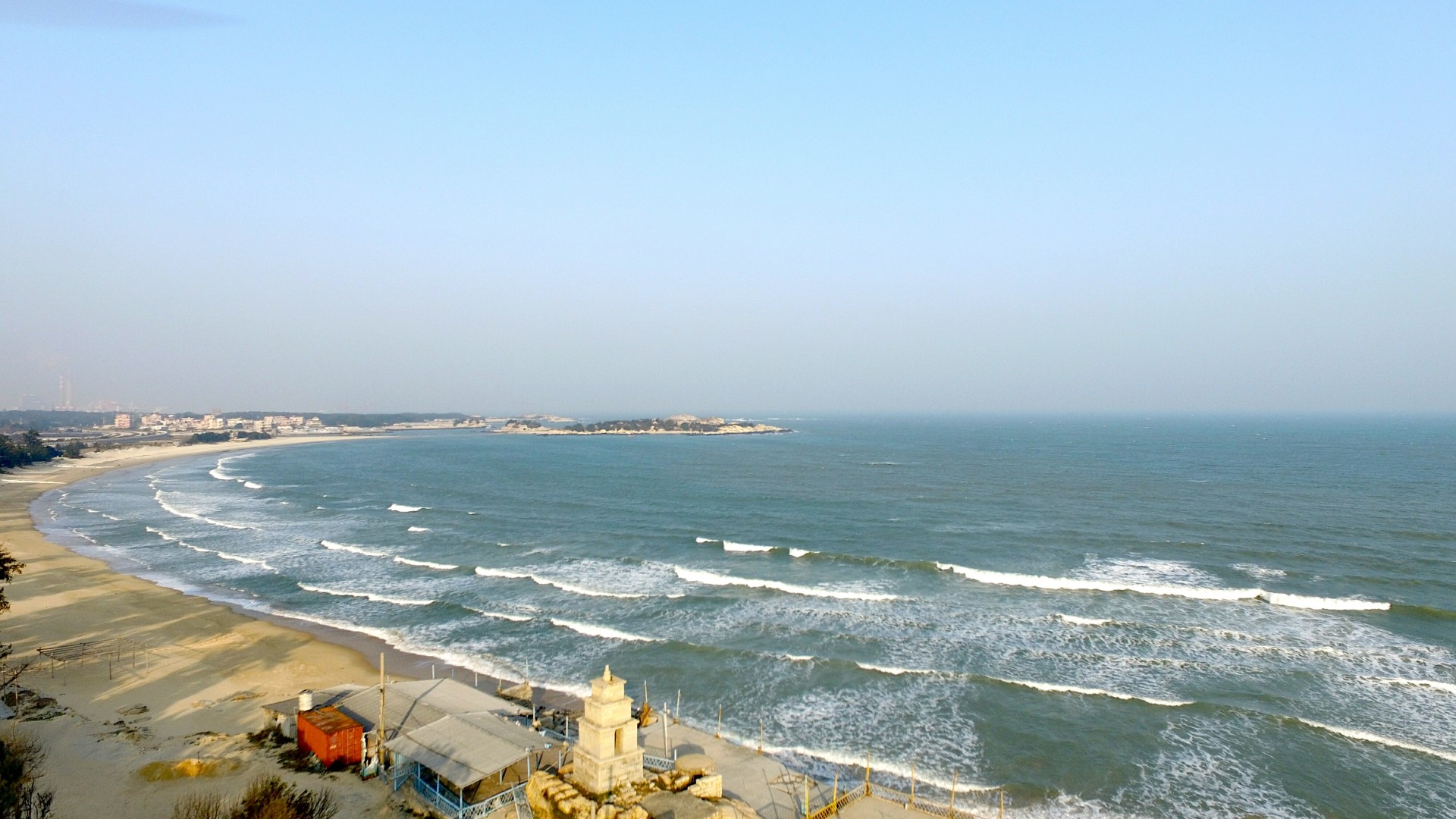 石狮红塔湾海边