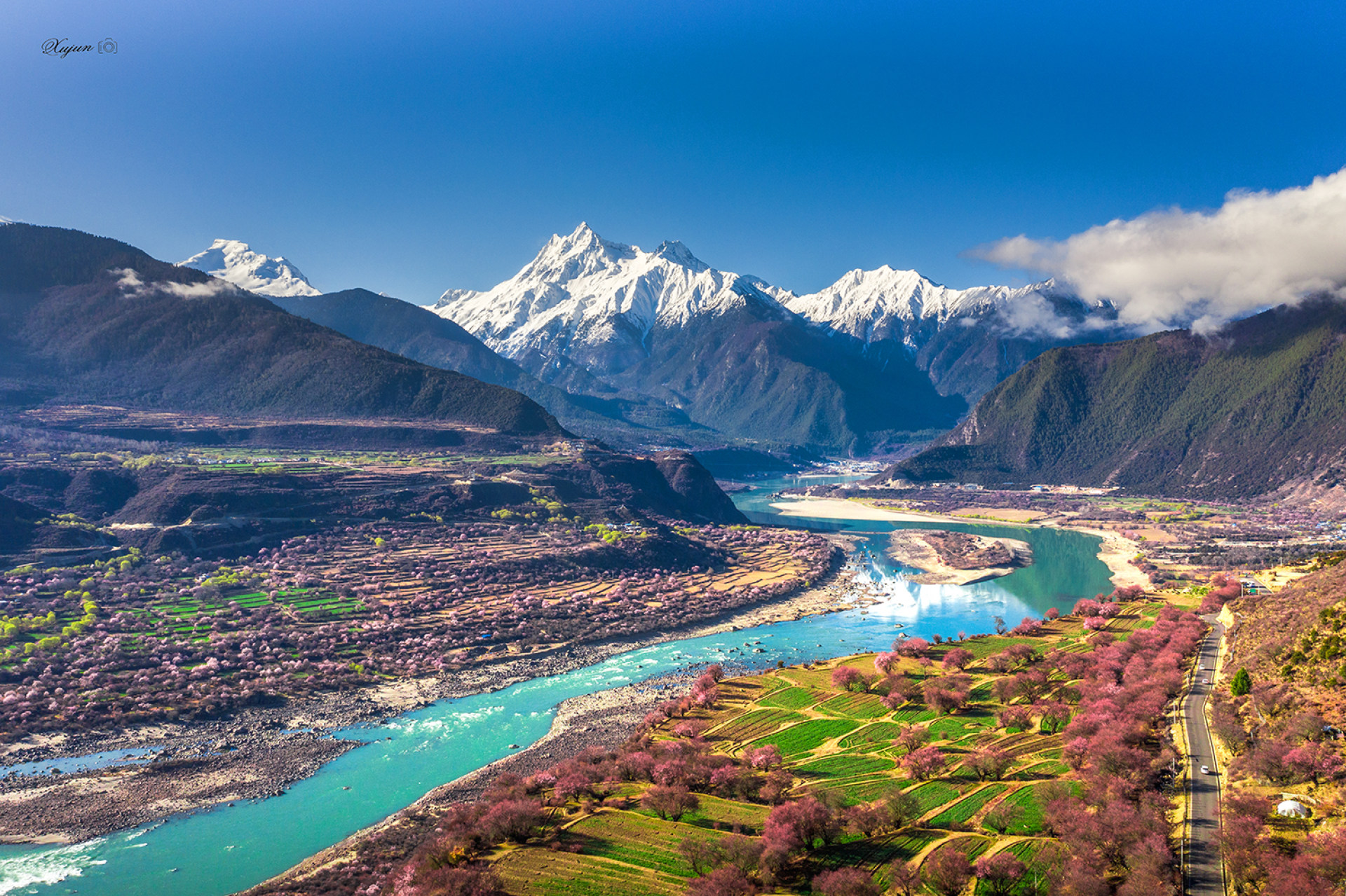 雅鲁藏布大峡谷高清图图片