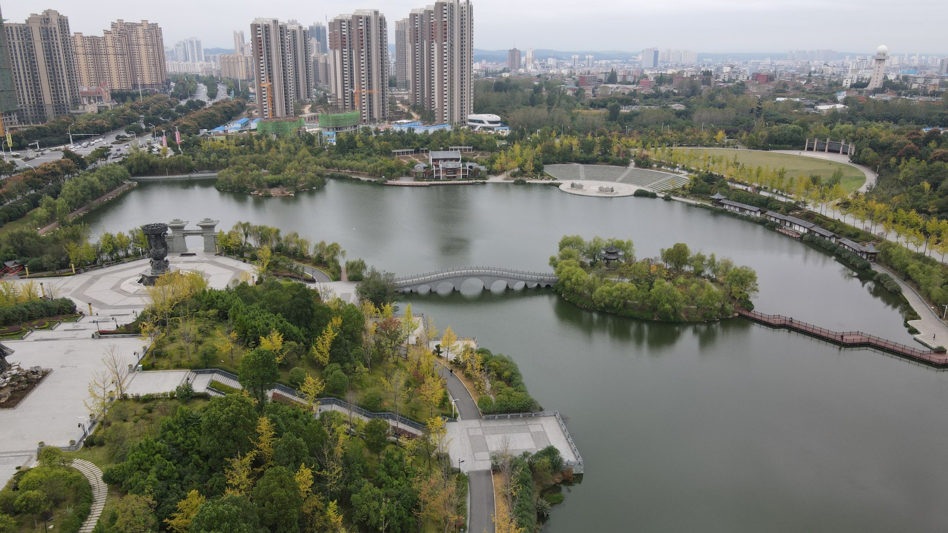 复制 分享二维码 2020-10-14 22 拍摄参数 无 地理位置 中国 · 随州