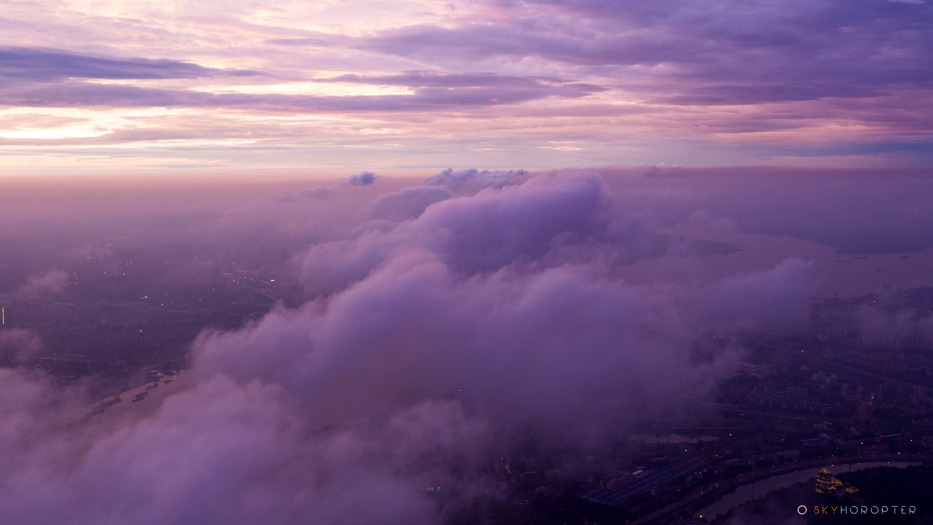 淡紫 来自 近我者咸呀 | 天空之城