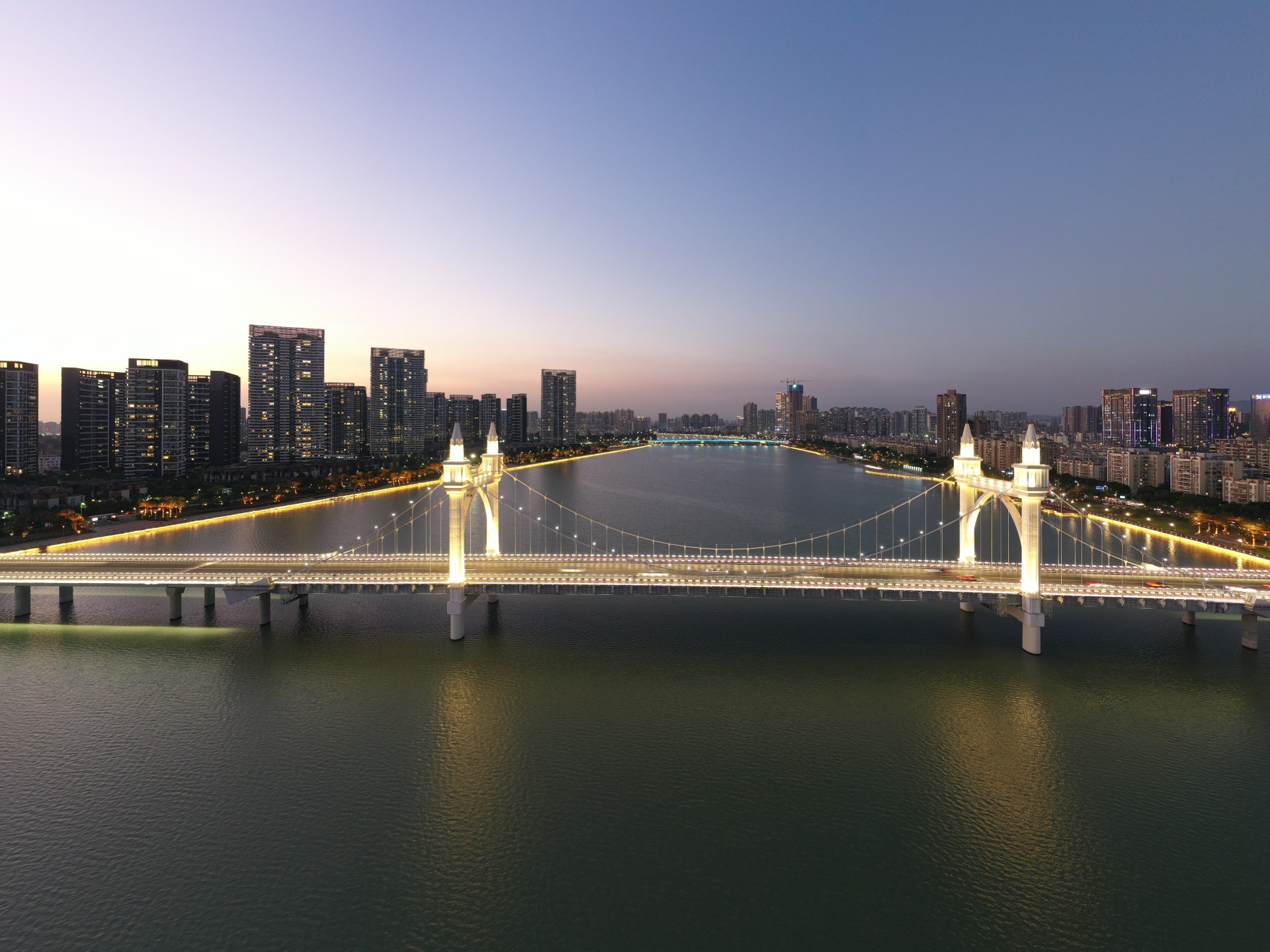 珠海市白石桥夜色