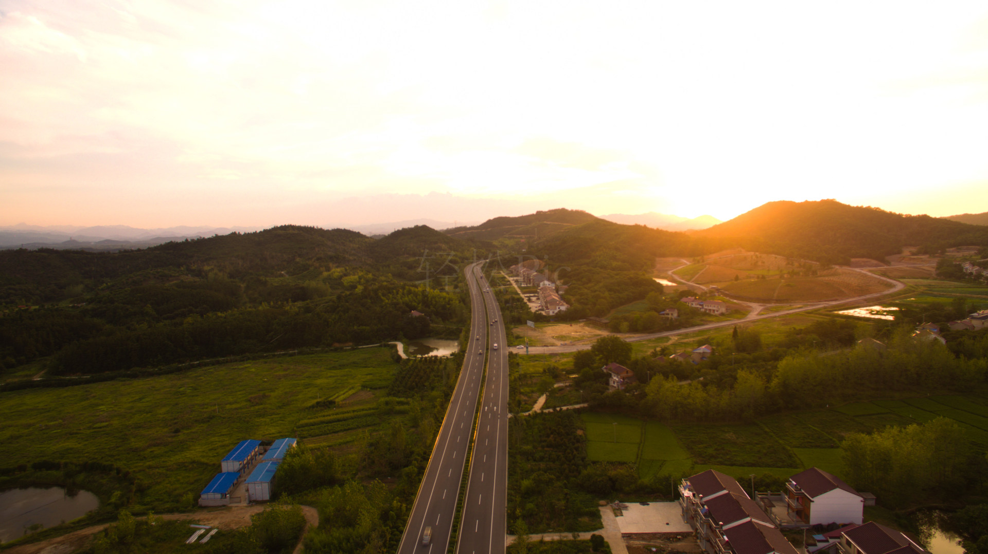 安徽舒城县国道346七门堰段