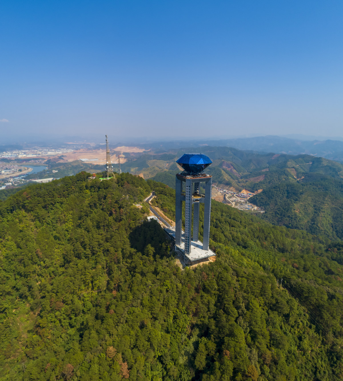 梧州白雲山西江明珠塔雲峰亭梧州廣播電視塔