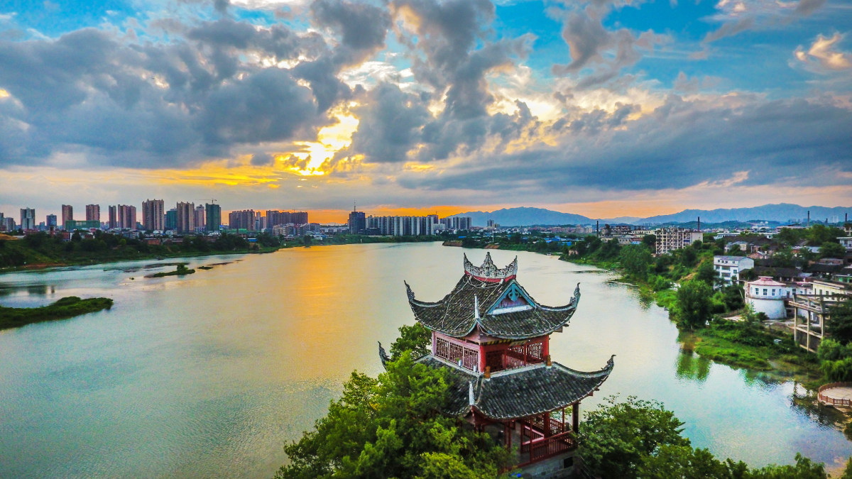 双清 夕照 来自 申氏疯度御2 | 天空之城