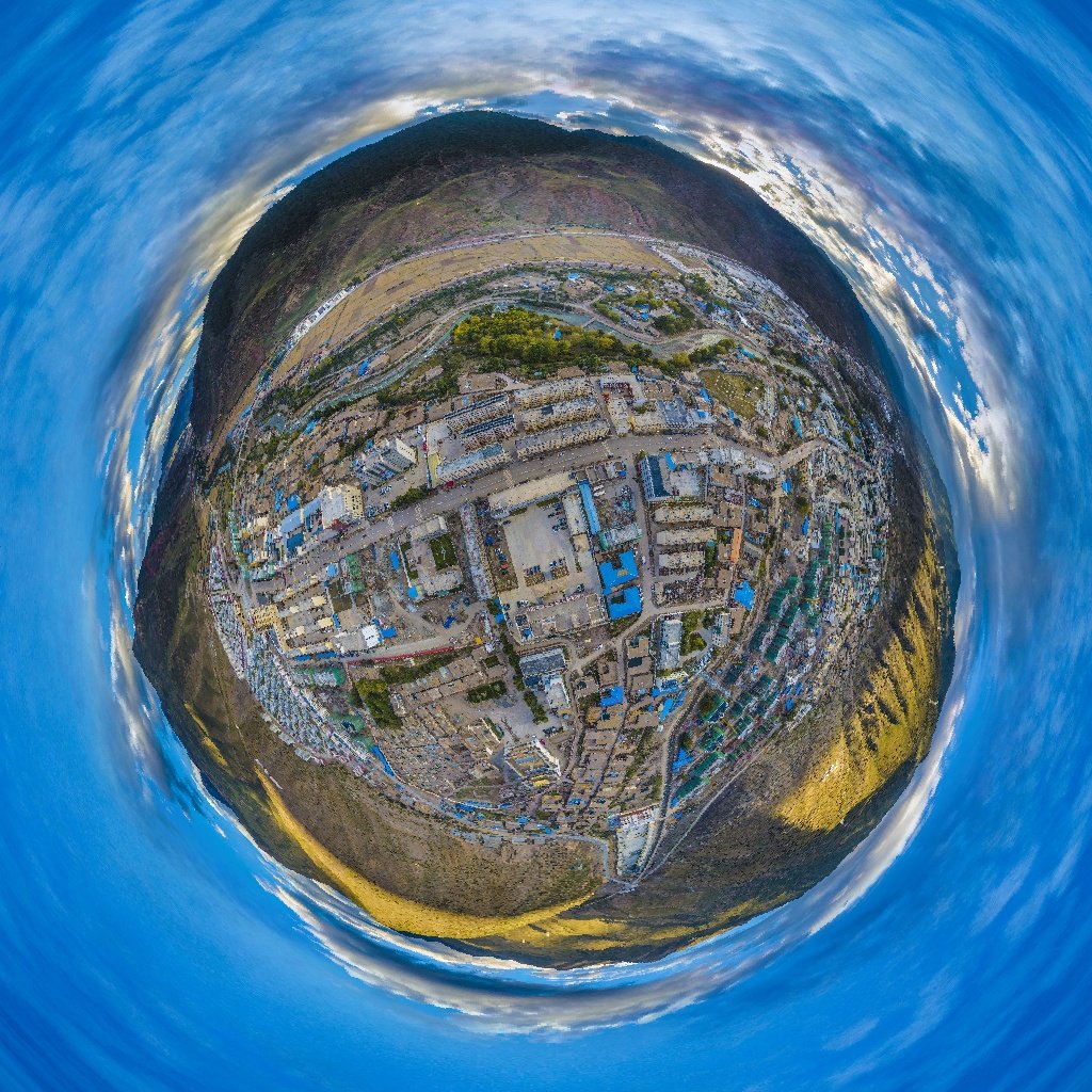 西藏洛隆航拍全景