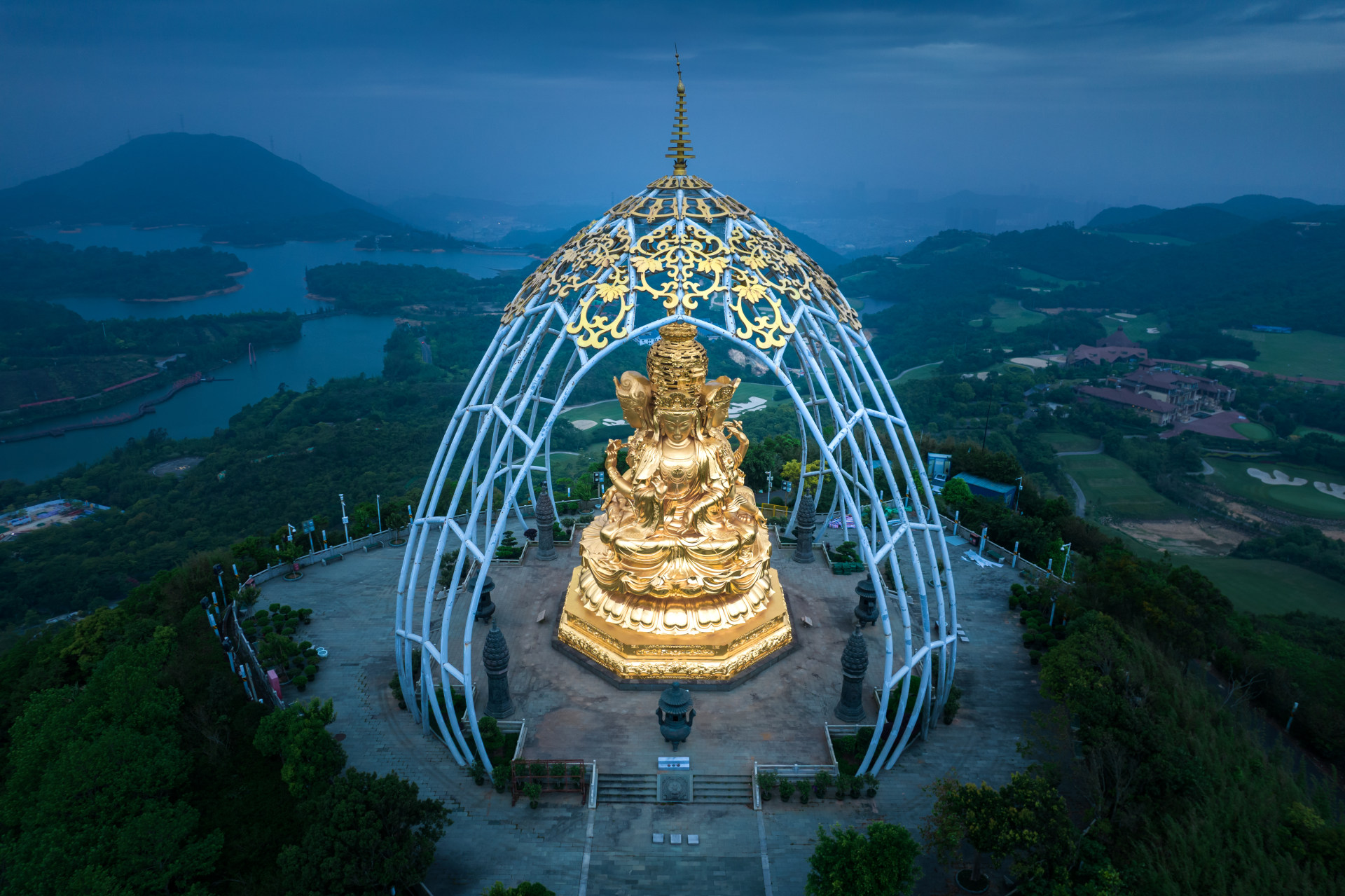 大华兴寺四面佛erawanshrine