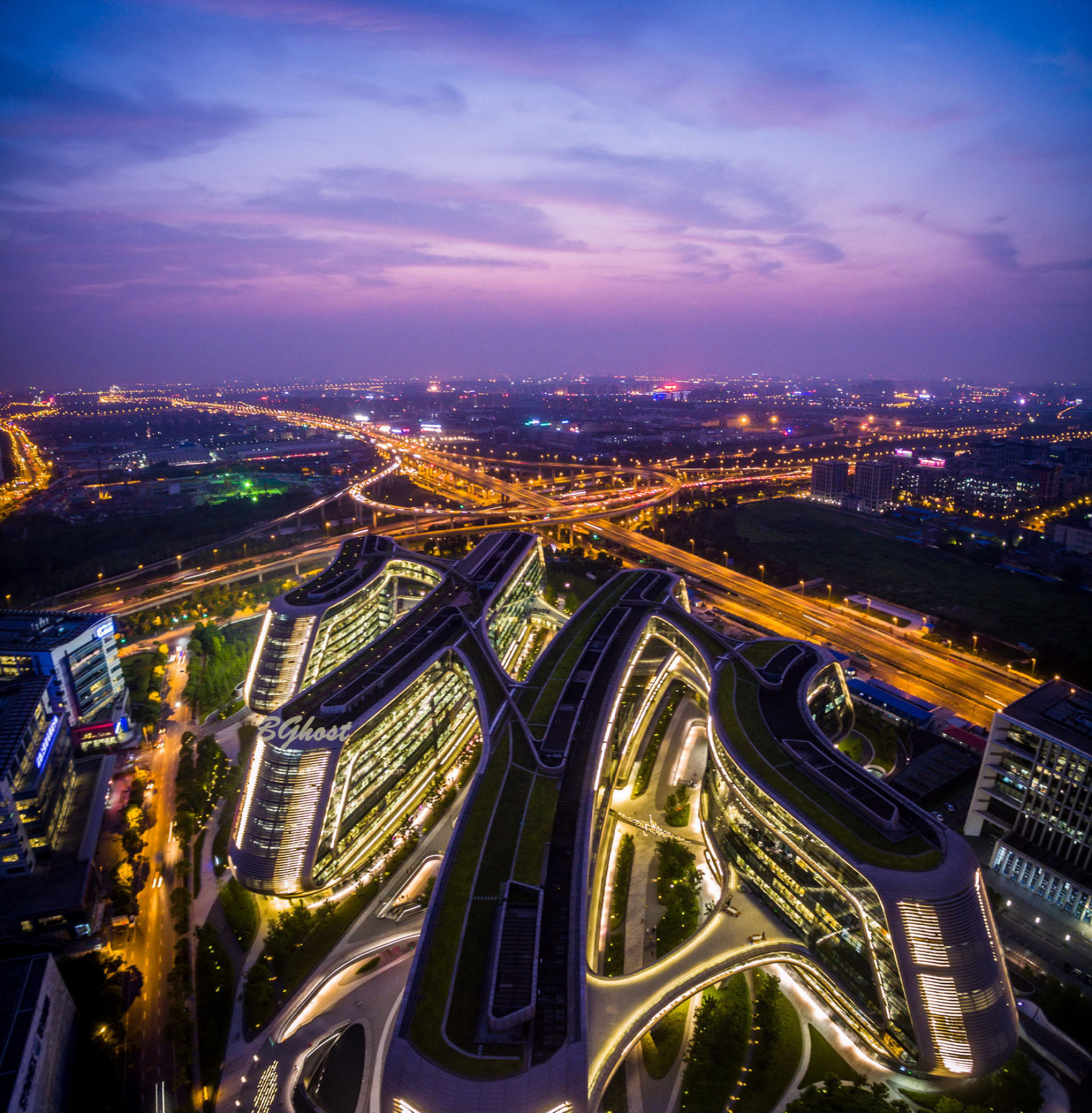 凌空soho夜景图片