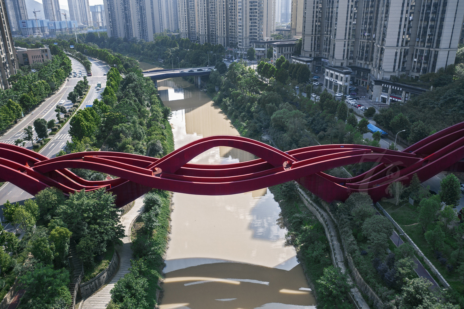 中国结步行桥77