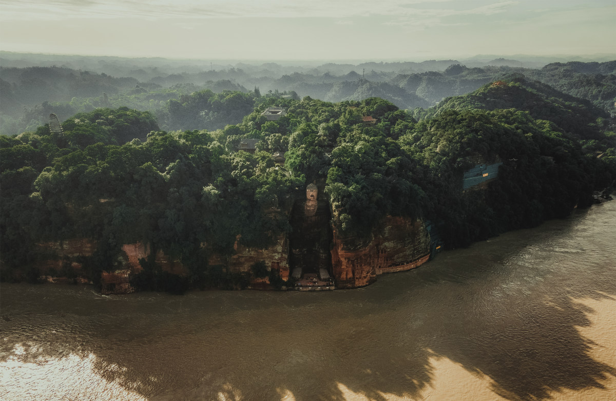 乐山大佛by Z Thinking Skypixel 乐山大佛by Z Thinking Skypixel
