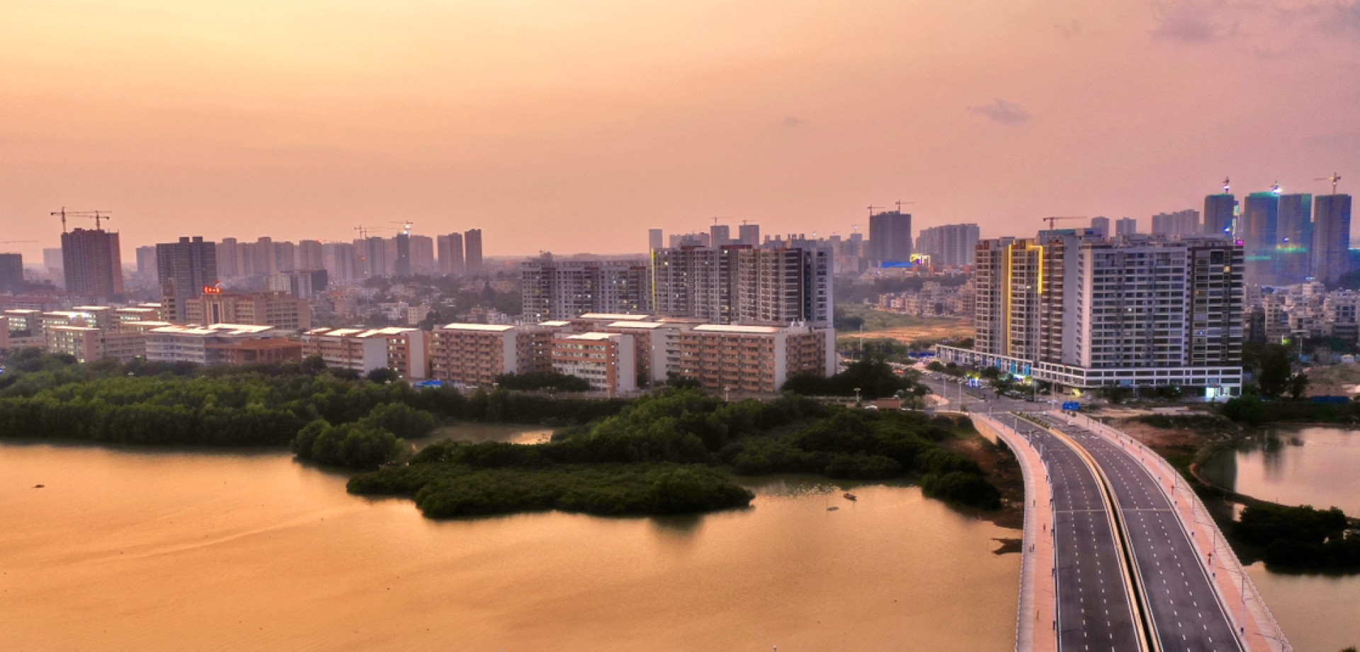 电白区水东镇海景明珠断桥